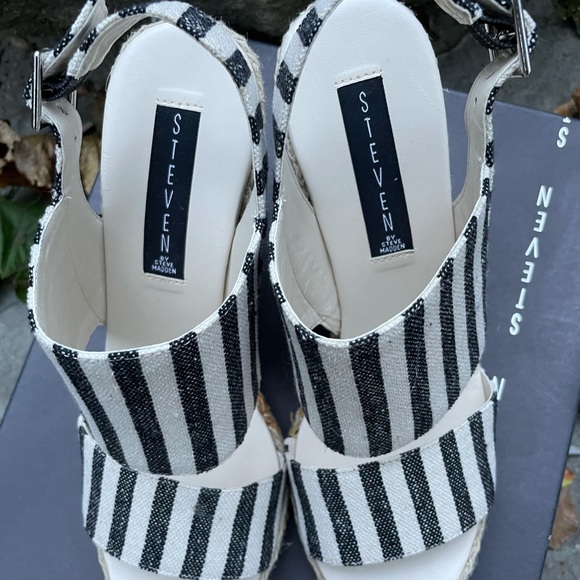 WOMENS STEVE MADDEN STRIPED “STUNNER” ESPADRILLES/ SANDALS   -8.5 - NIB ! - Picture 5 of 15